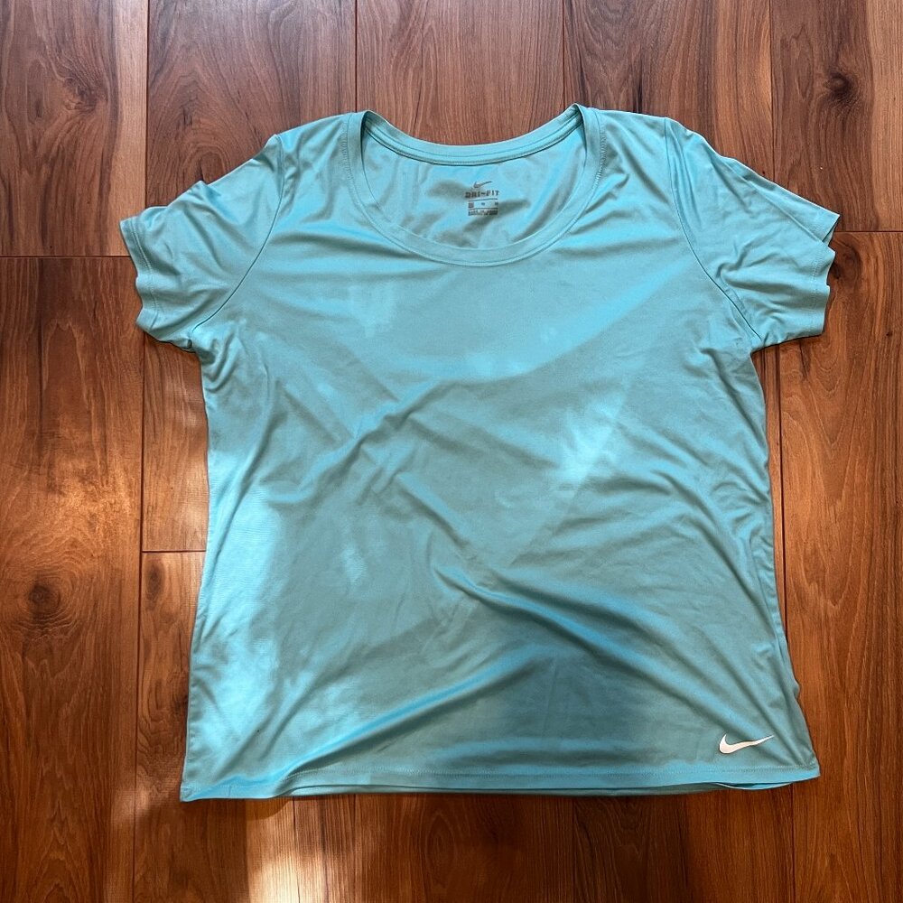 Nike Women's Butter Soft Dri Fit Shirt